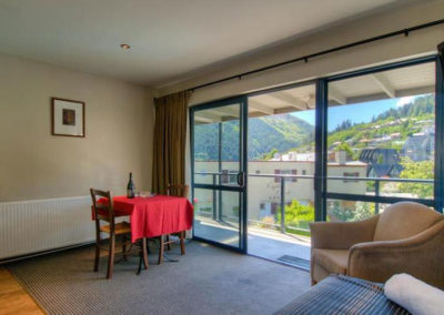 The Four Seasons Motel in Queenstown Bay, NZ