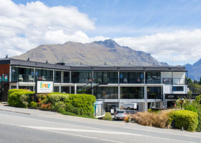 The Four Seasons Motel in Queenstown Bay, NZ